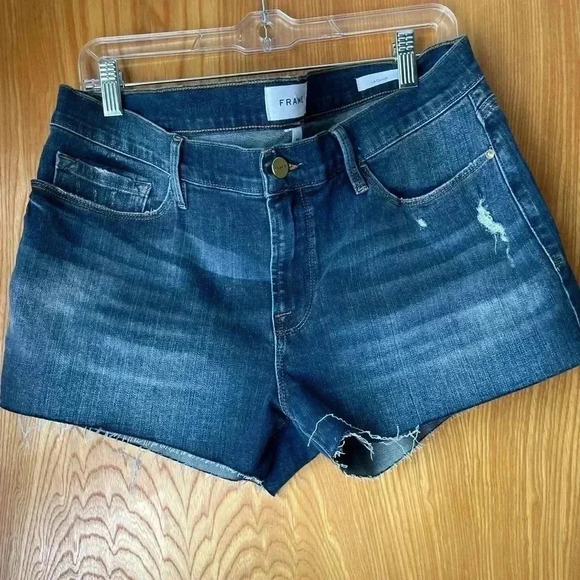 Frame Cutoff Shorts Size 32 - Picture 3 of 8
